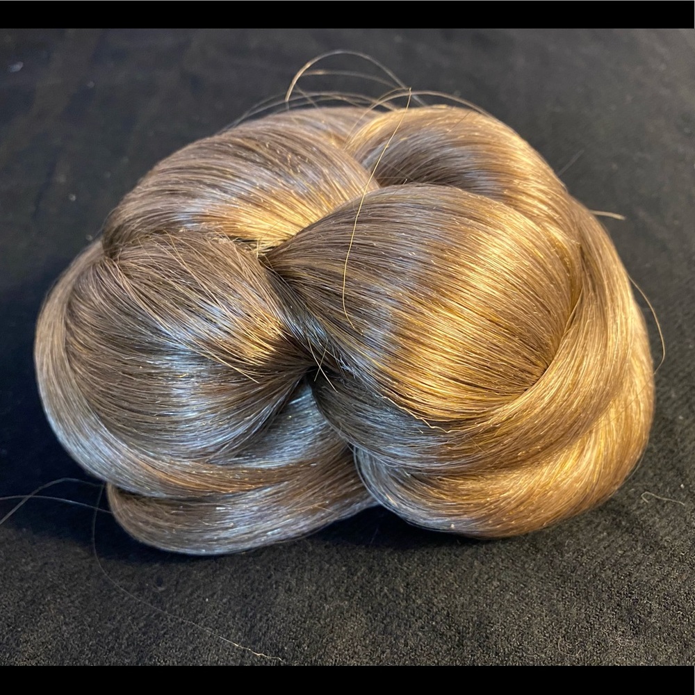 Hair Piece - Blonde Bun - HairDo